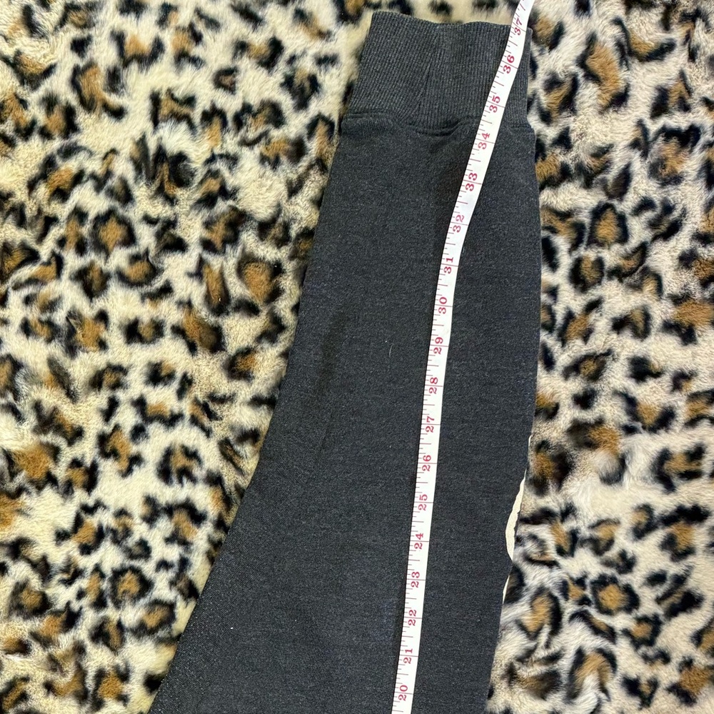 Women’s ed hardy sweat pants - Picture 4 of 4